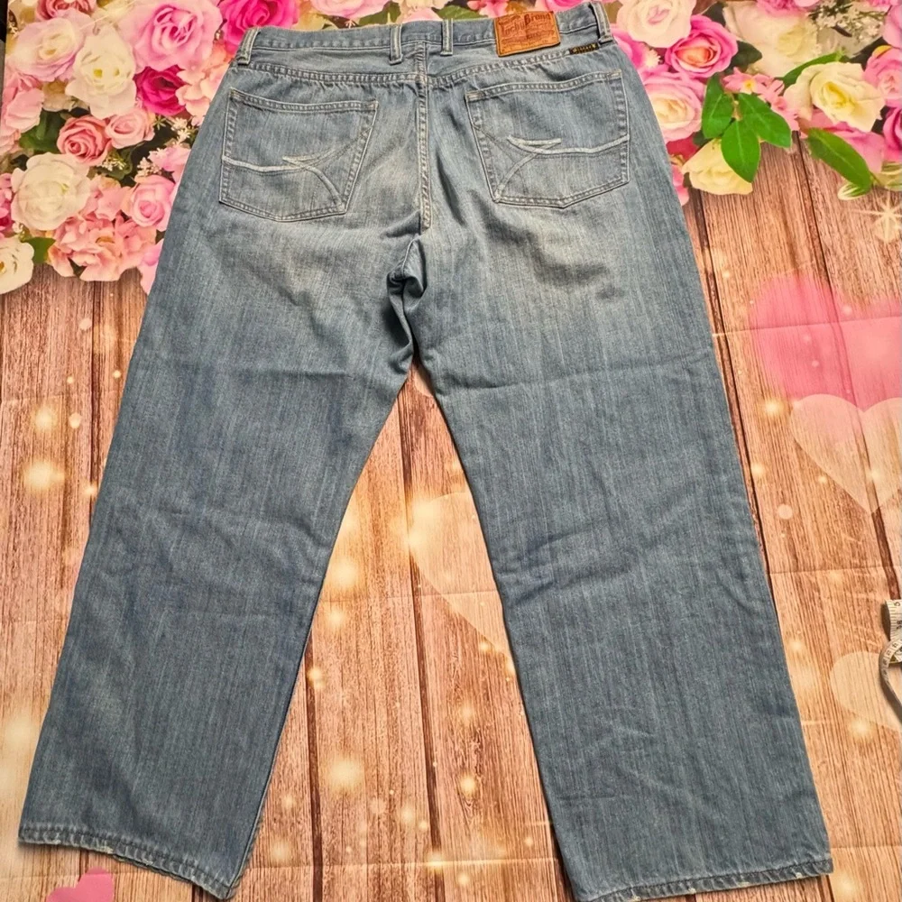 Lucky Brand Men's Mid Blue Straight Jeans